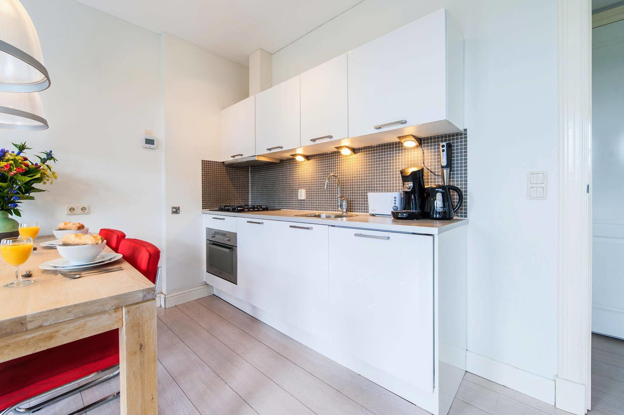 Short Stay Group Dapper Market Serviced Apartments アムステルダム エクステリア 写真